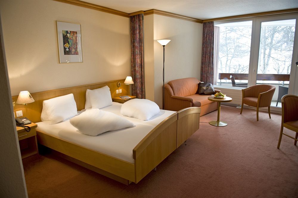 Hotel Quellenhof Leukerbad Exterior foto